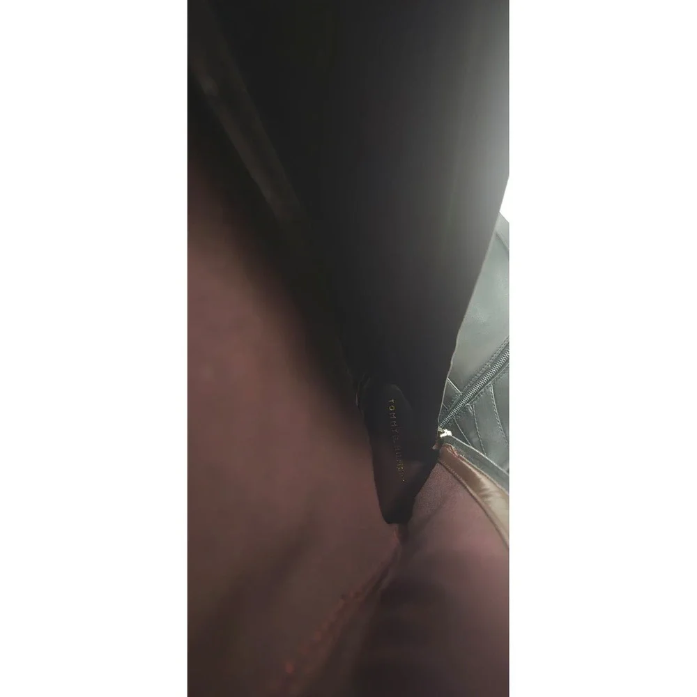 Tommy Hilfiger Black knee-high boots with brown  panel at top.  size:6M  #kneehi